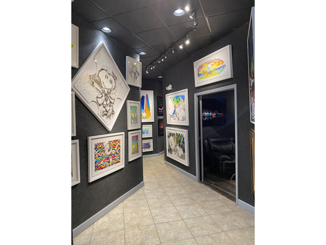 Ocean Blue Galleries Art Gallery St. Petersburg Florida - Featuring Snoopy Art by Tom Everhart