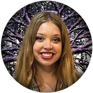 Savannah Kunkle art consultant Ocean Blue Galleries Savannah Kunkle art consultant Ocean Blue Galleries